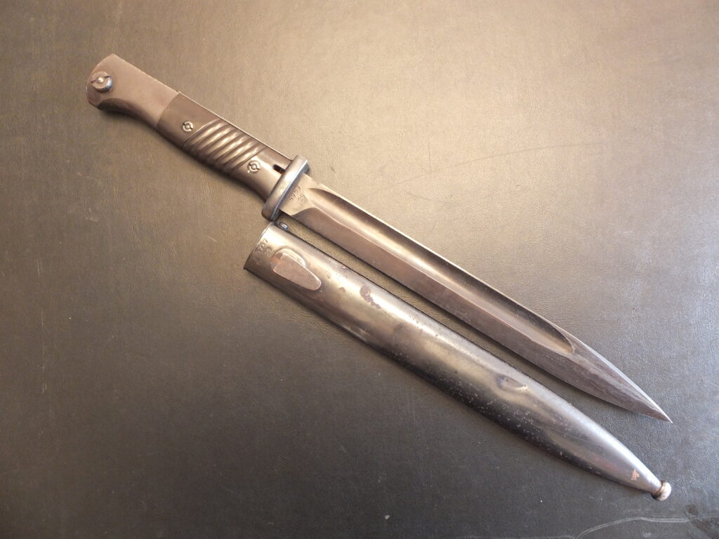 baïonnette Allemande K98, 84/98 3eme type german bayonet omc 39 bym 39 maschinenhaus Ferlach