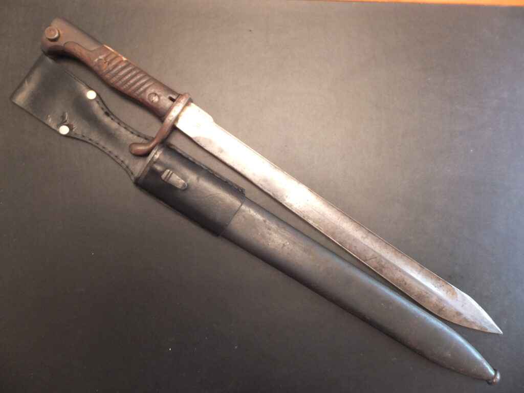 Baïonnette S. 98/05 n.A.S.abg.  Burcher bayonet, german bayonet, Mauser , bayonet, baionnette Allemande, sawback removed, dents de scie meulées, V-Notch