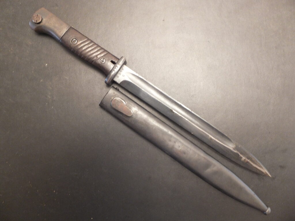 baïonnette Allemande K98, 84/98 3eme type german bayonet agv Berg & Co 43